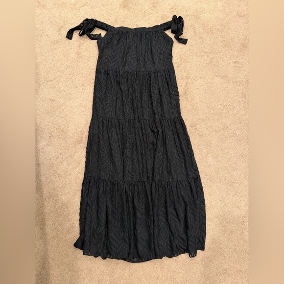 Sam Edelman Dresses & Skirts - Sam Edelman Black Textured Tiered Maxi with Tie Off Shoulder Straps